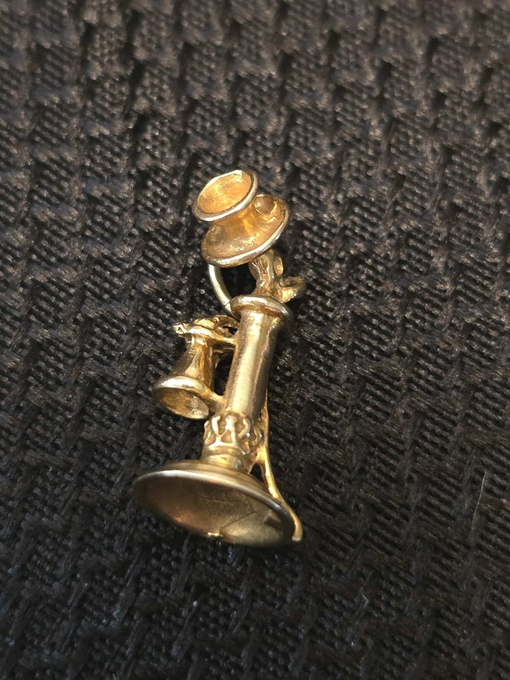 Vintage 9K Gold Old-Fashioned Telephone Charm – 375 Gold